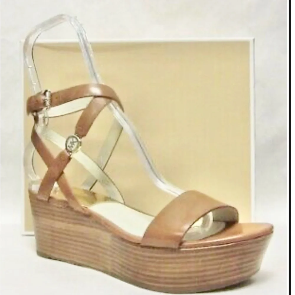 New with tags MICHAEL KORS JALITA CHARM platform SANDAL color, “Luggage”Leather - Picture 16 of 16